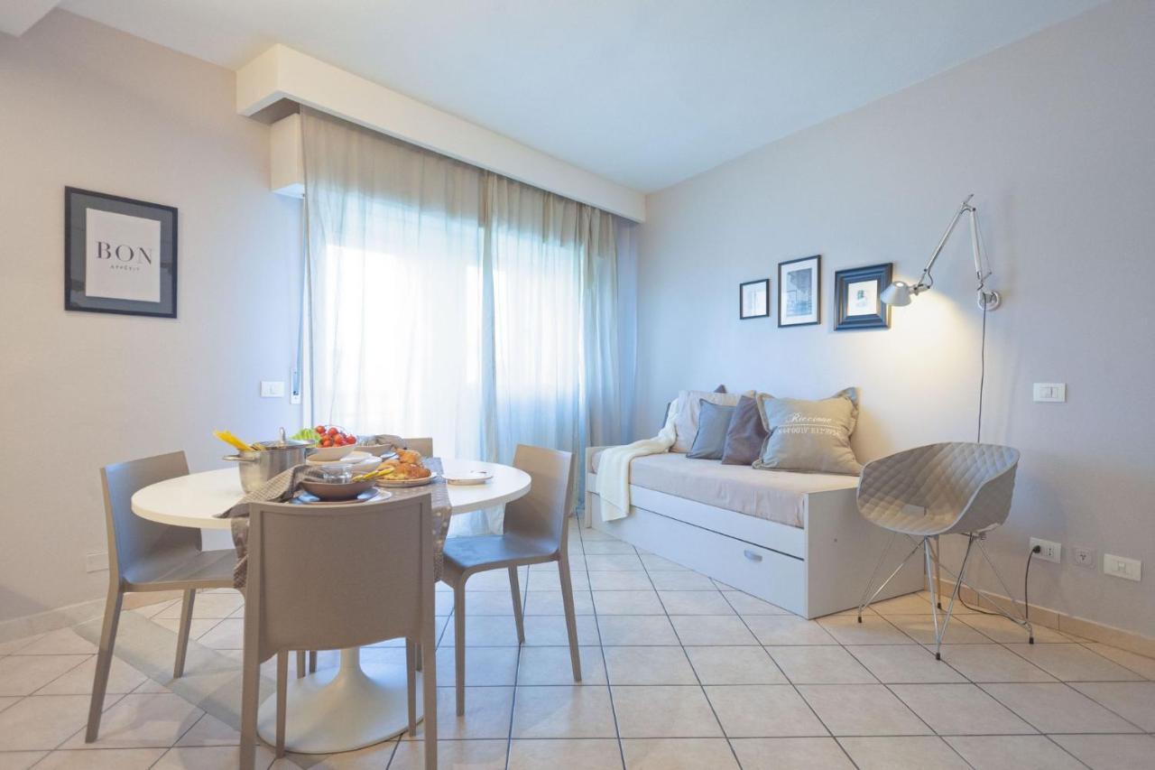 Residenza Alma Aparthotel Riccione Exterior photo